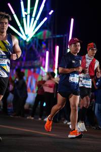 BIB: 054, 4166, 42376
                            <button type="button" onclick="openModal(20505098)" class="btn btn-primary btn-sm float-right btn-popup" data-toggle="modal" data-target=".modal-high-quality">
                        <i class="fas fa-shopping-cart"></i> Add to Cart
                    </button>
                                            <button type="button" onclick="isThisMe(20505098, true)" class="btn btn-success btn-sm float-right btn-popup btn-isme hidden" data-toggle="tooltip" data-placement="bottom" title="นี่คือรูปของคุณใช่ไหม คลิกที่นี่เพื่อเอาเข้าอัลบั้ม">
                        <i class="fas fa-plus"></i> Add to album
                    </button>
                    <button type="button" onclick="isThisMe(20505098, false)" class="btn btn-warning btn-sm float-right btn-popup btn-isnotme hidden">
                        <i class="fas fa-ban"></i> Remove from album
                    </button>